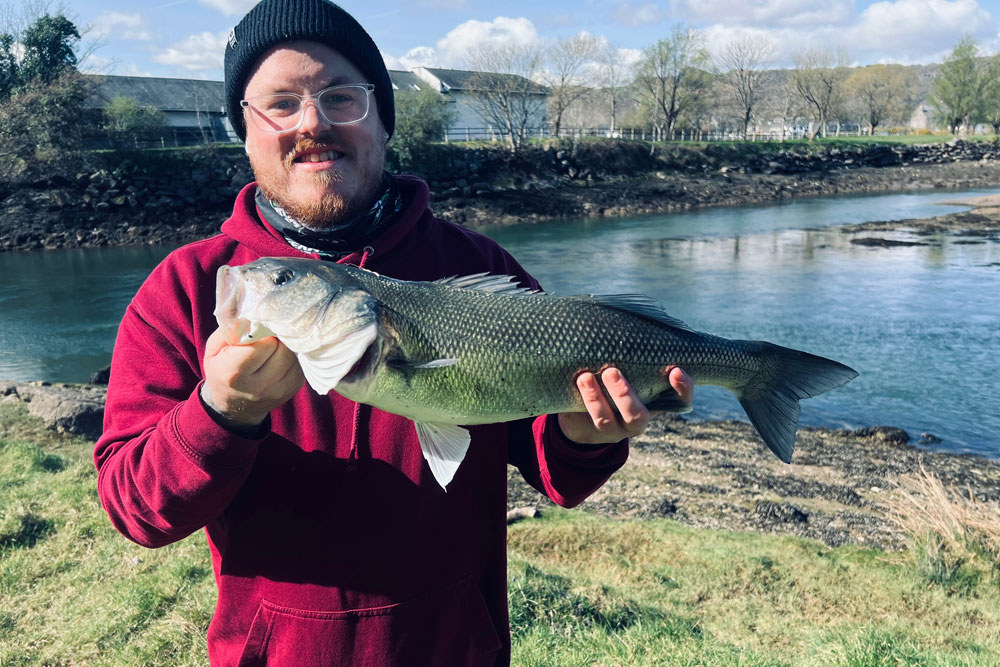 https://www.tronixfishing.com/wp-content/uploads/2022/07/estuary-bass-intro.jpg