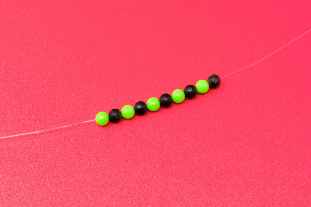 Coloured Beads Mixed 5mm and 8mm x 100 Attractors for Rigs, Lures